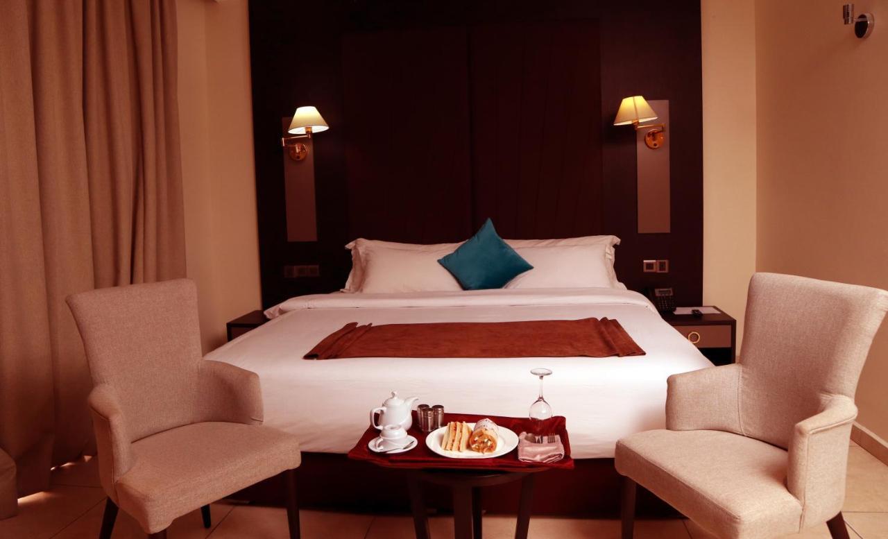 Monty Suites Calabar Dış mekan fotoğraf