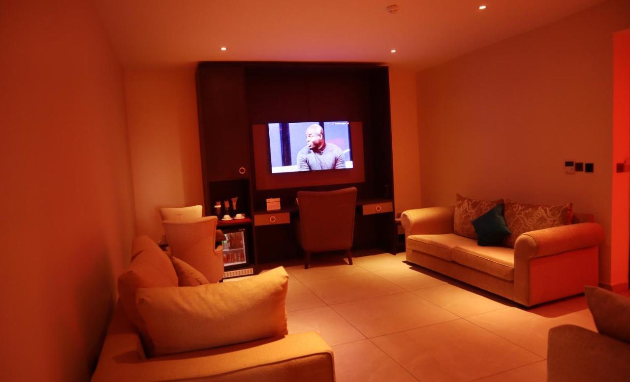 Monty Suites Calabar Dış mekan fotoğraf
